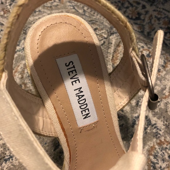 Steve Madden Wedges - Picture 3 of 5